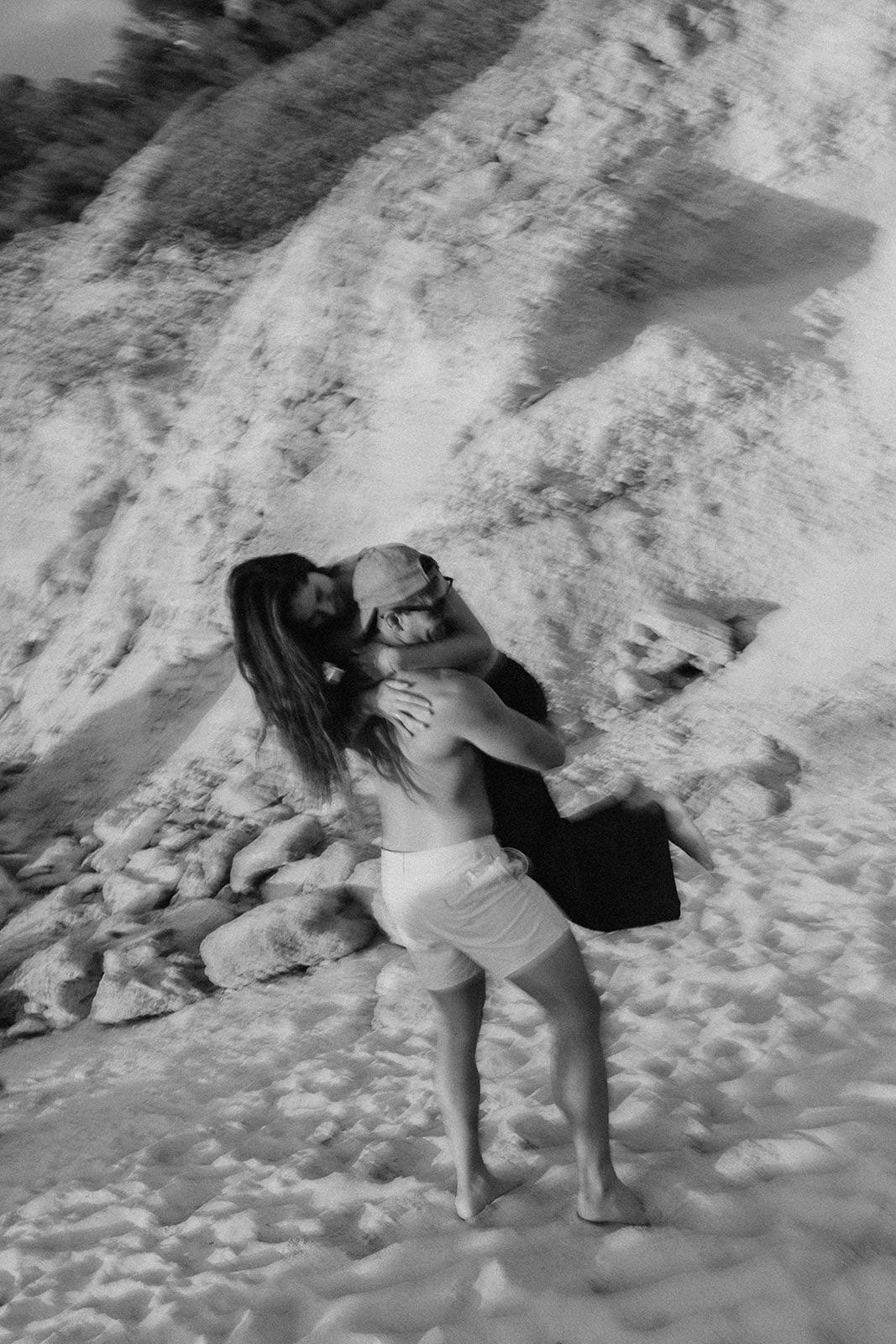 Jimena y Joaquín · En brazos